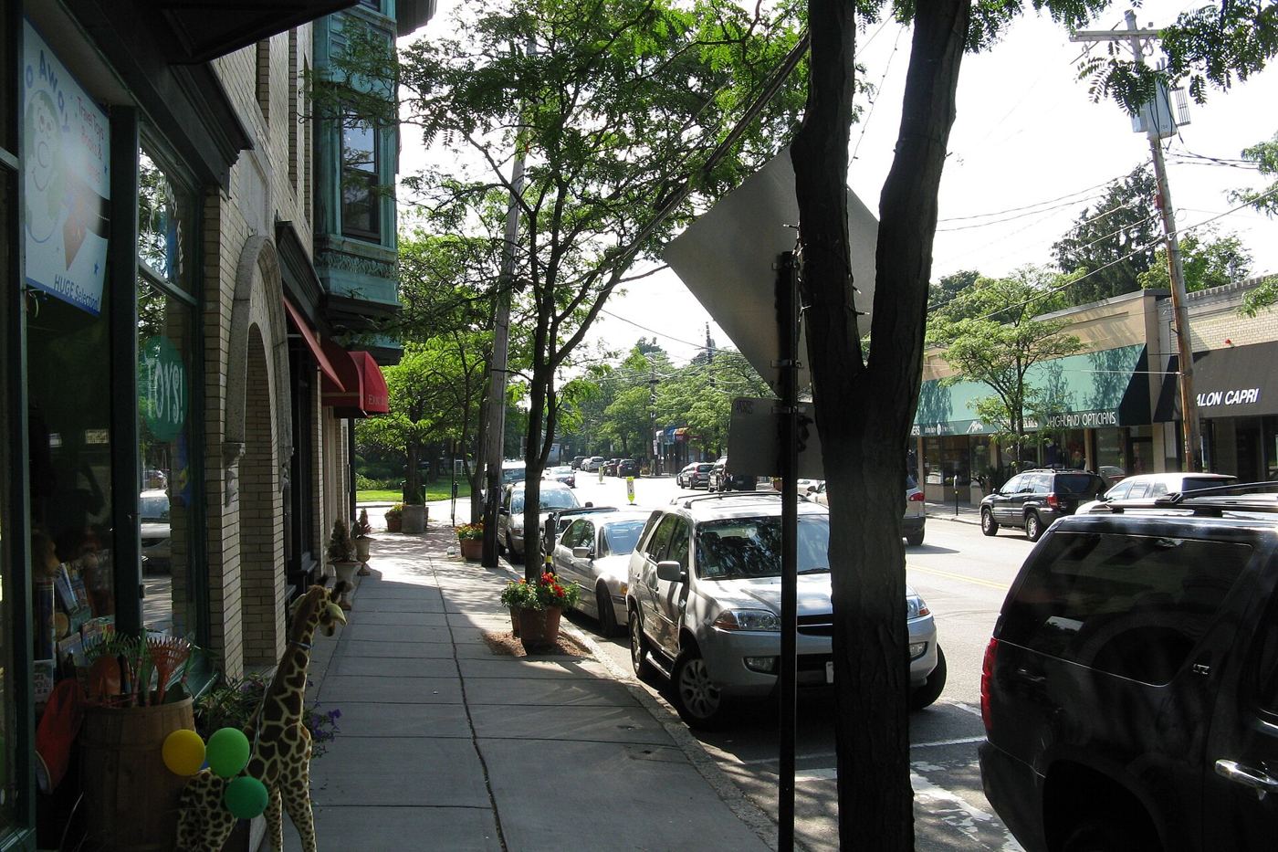 Shops on Lincoln Street in Newton Highlands, Massachusetts